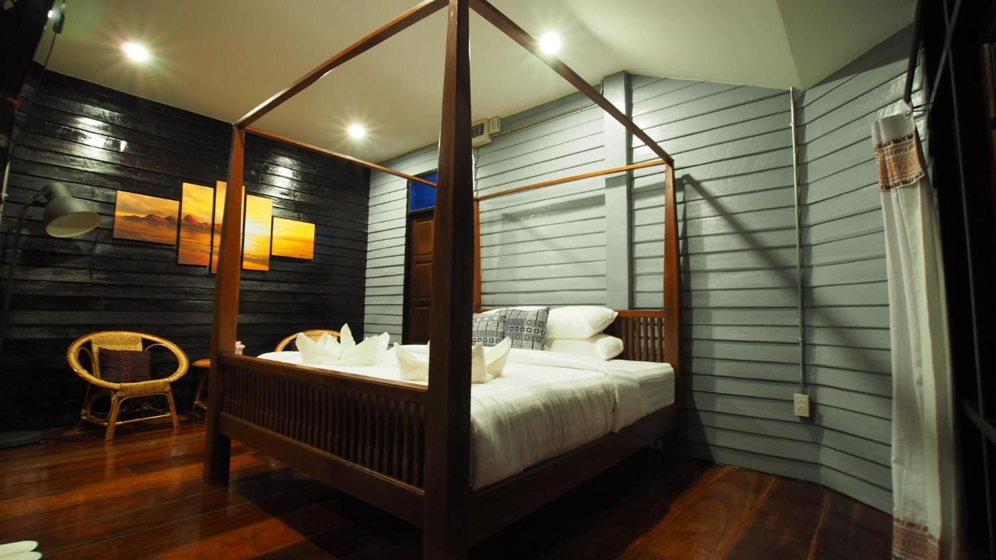 Pround Nan Cottage Room photo